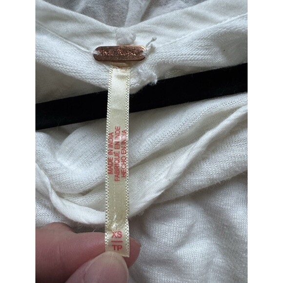 Free People Claire Tee Tunic Top Eyelet Embroidered Ruffle Tiered Boho Sz XS - Picture 6 of 10